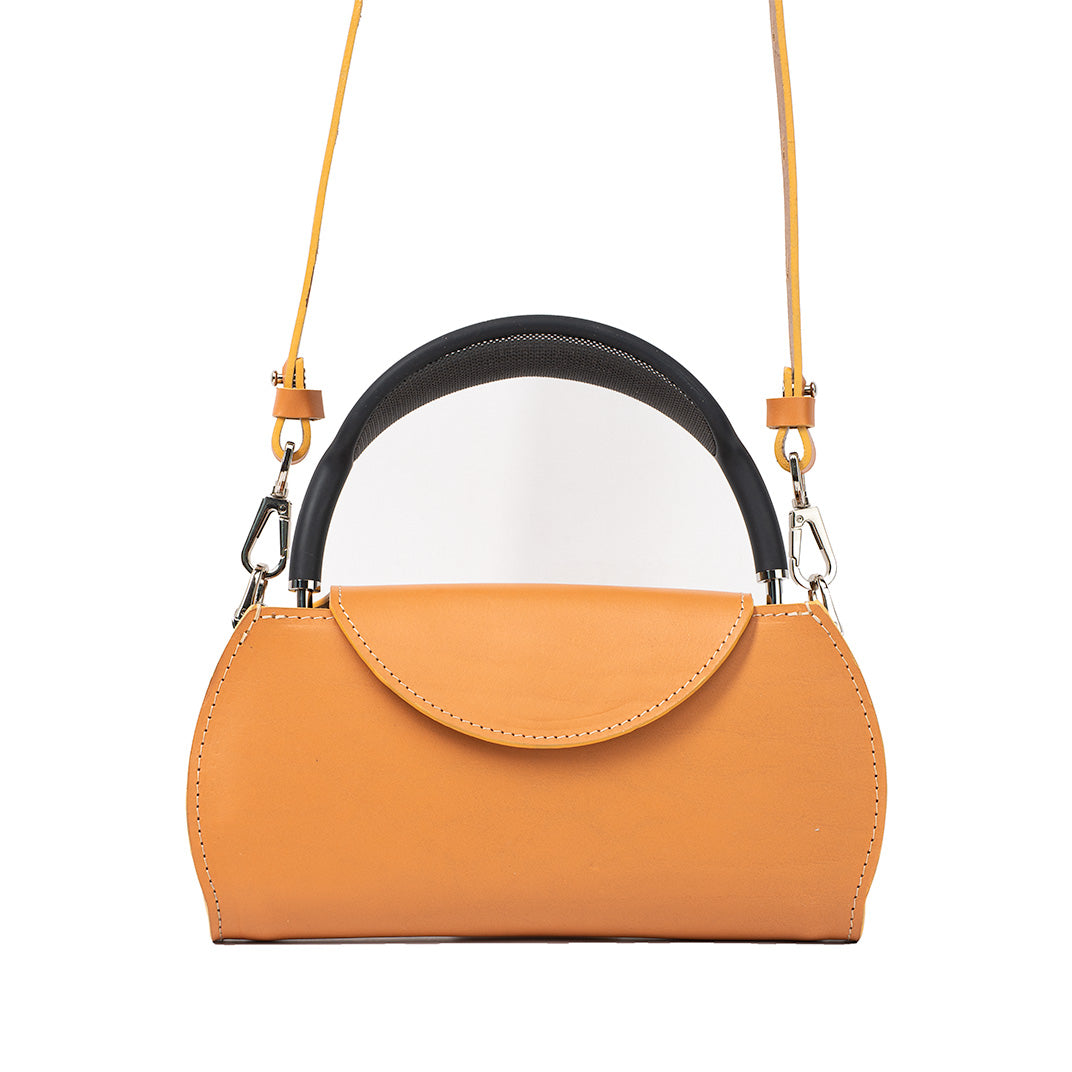 Leather Case for AirPods Max (Light Orange / top-grain)-0