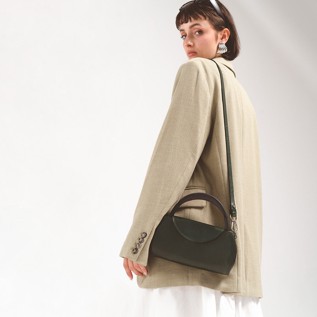 Leather Case for AirPods Max (Forest Green / top-grain)